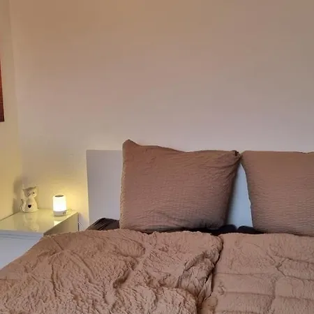 Holiday home 94m2 House, Quiet, Terrace + Garden, Parking