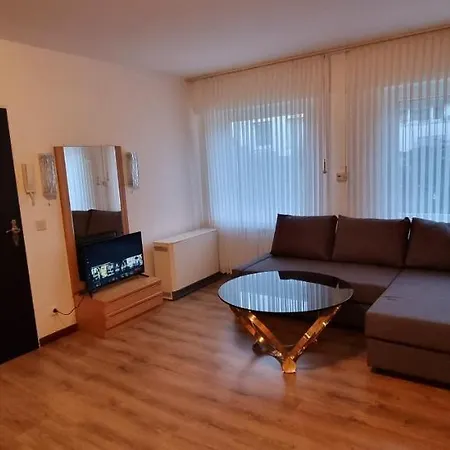 94m2 House, Quiet, Terrace + Garden, Parking *