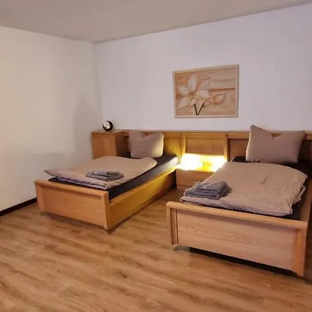 Holiday home 94m2 House, Quiet, Terrace + Garden, Parking Essen