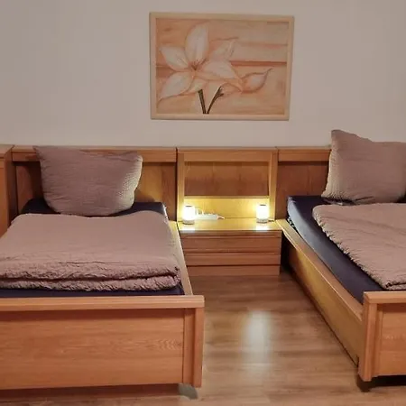 94m2 House, Quiet, Terrace + Garden, Parking *